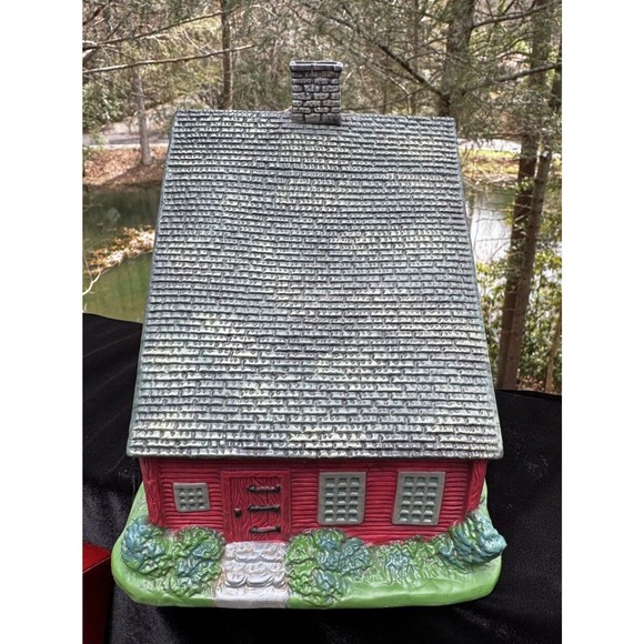 Vintage Old Stonigan 20010203 Lang & Wise Red Saltbox Porcelain House & Mailbox - Picture 9 of 12